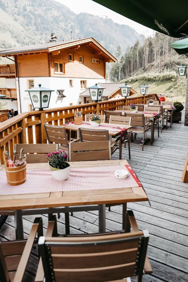 Gasthof Pension Kohlplatzl Hopfgarten in Defereggen Exterior foto
